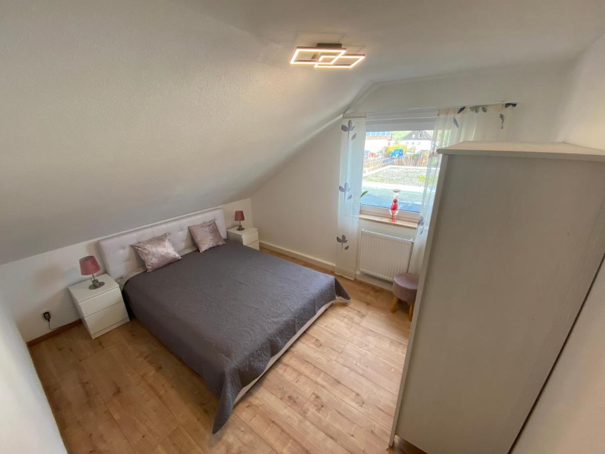 Ferienwohnung Fuchs Himmelkron Exteriör bild